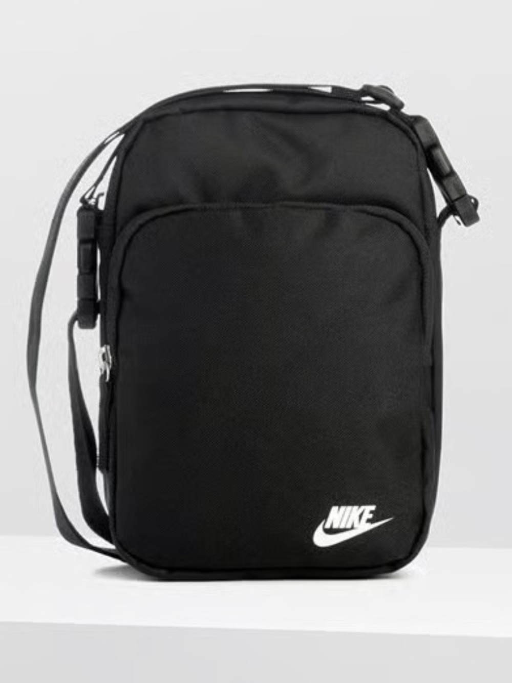 Nike Heritage Crossbody Bag